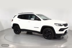 Jeep Compass 1.5 MHEV 96KW NIGHT EAGLE FWD DDCT 5P - Miniatura 23