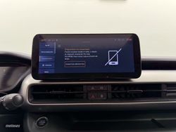 Jeep Avenger 1.2 eHybrid 74kW (100CV) Summit - Miniatura 20