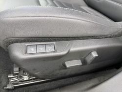 Jeep Avenger 1.2 eHybrid 74kW (100CV) Summit - Miniatura 29