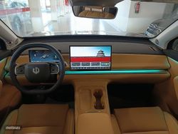 Leapmotor C10 BEV 81.9kWh Design Pro Max AWD - Miniatura 14
