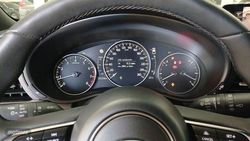 Mazda Mazda3 2.5 E-SKYACTIV-G EXCLUSIVE-LINE 5P - Miniatura 3