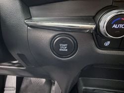 Mazda CX-30 2.5L e-SKYACTIV G MHEV 103kW Centre-Line - Miniatura 24
