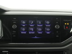Volkswagen Polo 1.0 TSI 70KW R-LINE 5P - Miniatura 12
