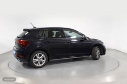Volkswagen Polo 1.0 TSI 70KW R-LINE 5P - Miniatura 24