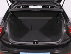 Volkswagen Polo 1.0 TSI 70KW R-LINE 5P - Miniatura 7