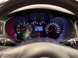 Kia Carens 1.6 GDi 99kW (135CV) Drive - Miniatura 11