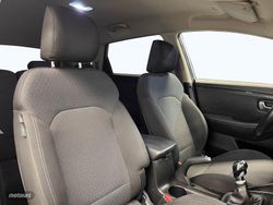 Kia Carens 1.6 GDi 99kW (135CV) Drive - Miniatura 16