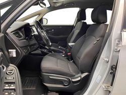 Kia Carens 1.6 GDi 99kW (135CV) Drive - Miniatura 21