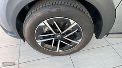Nissan Juke 1.0 DIG-T 84KW N-CONNECTA 114 5P - Miniatura 10