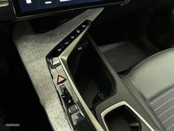 Peugeot 5008 1.2 107KW eDCS6 Allure - Miniatura 17