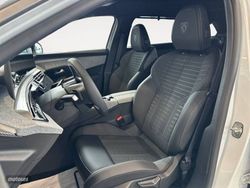 Peugeot 5008 1.2 107KW eDCS6 Allure - Miniatura 12