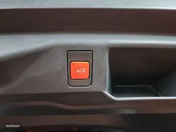 Peugeot 5008 1.2 107KW eDCS6 GT - Miniatura 7