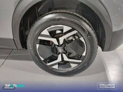Peugeot 2008 Puretech 100 S&S 6 Vel. MAN Allure - Miniatura 11
