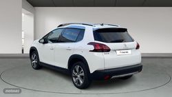 Peugeot 2008 1.5 BLUEHDI 100 S&S ALLURE 100 5P - Miniatura 2