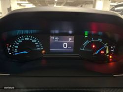 Peugeot 208 HYBRID 110 eDCS6 Style - Miniatura 19