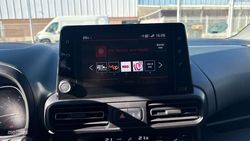 Citroen Berlingo 1.5 BLUEHDI 96KW TALLA M SHINE 130 5P - Miniatura 16