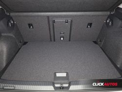 Volkswagen Golf 1.0 TSI 110CV Life - Miniatura 21