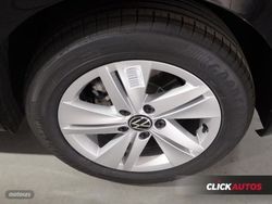 Volkswagen Golf 1.0 TSI 110CV Life - Miniatura 22