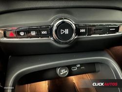 Volvo XC40 2.0 163CV B3 G Core Auto - Miniatura 15