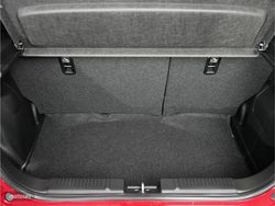 Suzuki Swift 1.2 83CV S2 Hybrid - Miniatura 19