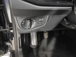 Volkswagen Taigo 1.0 TSI 95CV Life - Miniatura 10