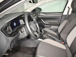 Volkswagen Taigo 1.0 TSI 95CV Life - Miniatura 14