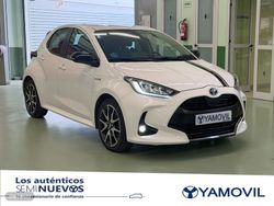 Toyota Yaris 120H Style 85 kW (116 CV) - Miniatura 3