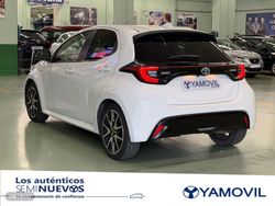 Toyota Yaris 120H Style 85 kW (116 CV) - Miniatura 4