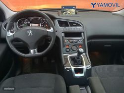Peugeot 5008 2.0 BlueHDi Allure 110 kW (150 CV) - Miniatura 5