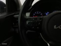 Kia Stonic 1.0 TGDI 100CV CONCEPT - Miniatura 15