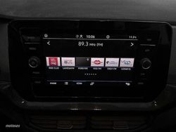 Volkswagen T-Cross 1.0 TSI 115CV Life - Miniatura 16