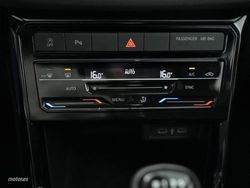 Volkswagen T-Cross 1.0 TSI 95CV Life - Miniatura 12
