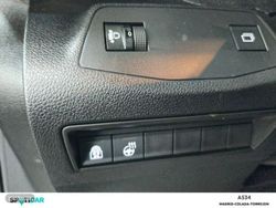 Peugeot Rifter BlueHDi 130 EAT8 Standard GT - Miniatura 21
