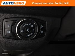 Ford Tourneo Courier 1.0 EcoBoost Titanium - Miniatura 26