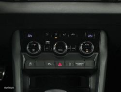 Skoda Karoq 1.5 TSI SPORTLINE DSG 5P - Miniatura 11