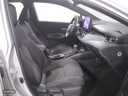 Toyota Corolla fam. 1.8 HEV ACTIVE PLUS E-CVT 5P - Miniatura 5