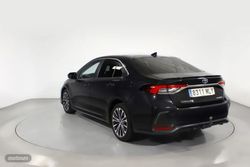 Toyota Corolla 1.8 HEV STYLE E-CVT 4P - Miniatura 2