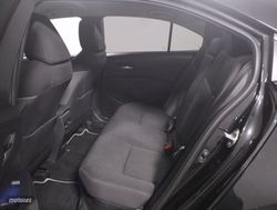 Toyota Corolla 1.8 HEV STYLE E-CVT 4P - Miniatura 26