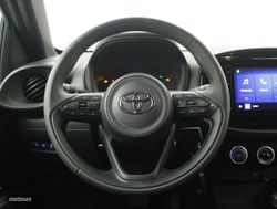 Toyota Aygo 1.0 VVT-I PLAY 5P - Miniatura 13