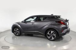Toyota C-HR 2.0 VVT I-HYBRID ADVANCE AUTO 5P - Miniatura 18