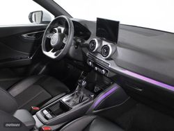 Audi Q2 2.0 35 TDI S TRONIC ADRENALIN EDITION 5P - Miniatura 15