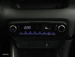 Toyota Yaris 1.5 VVT-I HYBRID ACTIVE TECH 5P - Miniatura 11