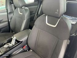 Hyundai Tucson 20 Aniversario Sky 1.6 T-GDi HEV 215 CV - Miniatura 22