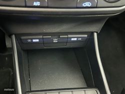 Hyundai Bayon 1.2 MPi 84 CV Essence - Miniatura 10