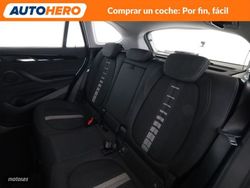 BMW X1 sDrive 18d Sport Line - Miniatura 15