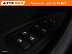 BMW X1 sDrive 18d Sport Line - Miniatura 31