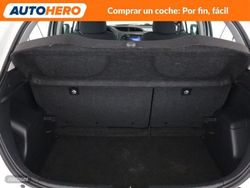 Toyota Yaris 1.5 Hybrid Active - Miniatura 18