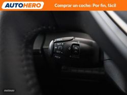 Peugeot 2008 1.2 PureTech Allure - Miniatura 30