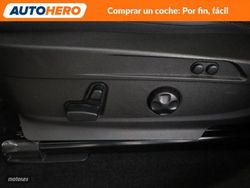Alfa Romeo Stelvio 2.2 JTDM Veloce Q4 - Miniatura 30