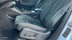 Volvo XC40 XC40 Plus, B3 Mild hybrid, Gasolina, Dark - Miniatura 29